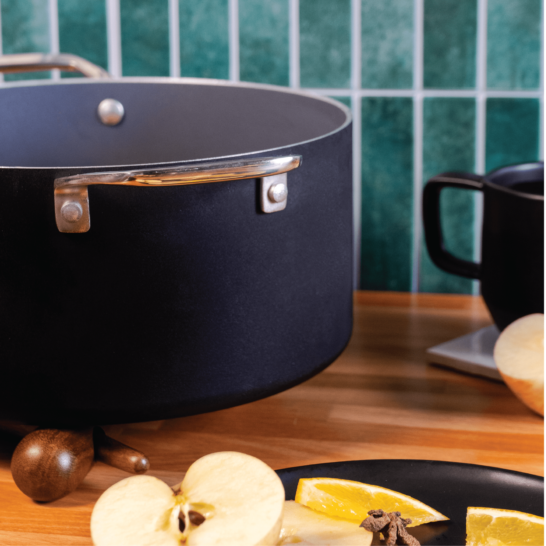 ✨ Introducing: The Kilne Everything Pot! ✨ Meticulously crafted in Italy,  the Everything Pot replaces up to 10 pieces of cookware from…