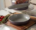 The 9.5" Ceramic Pan