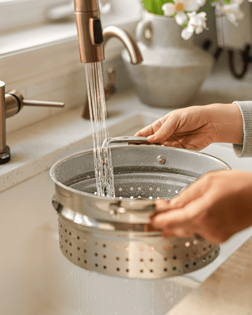 Image of Le cuiseur vapeur antiadhésif